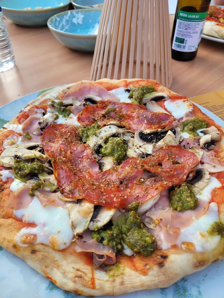 Omaggio - Nonna Ivana_Saint-André-des-Eaux_slider_image_2