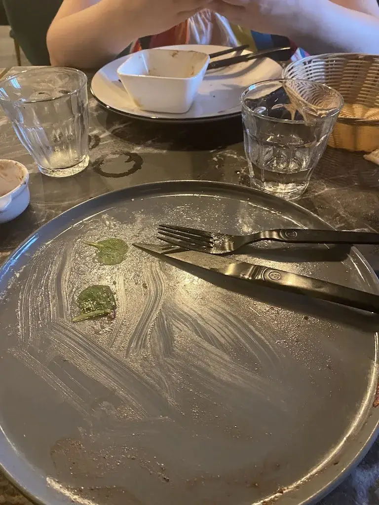 Baptiste Lacrampe_The Peat_Saint-André-des-Eaux_review