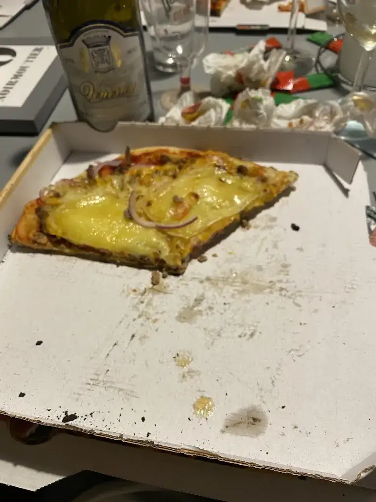 Pizza Francine_Saint-Christophe-du-Ligneron_slider_image_1