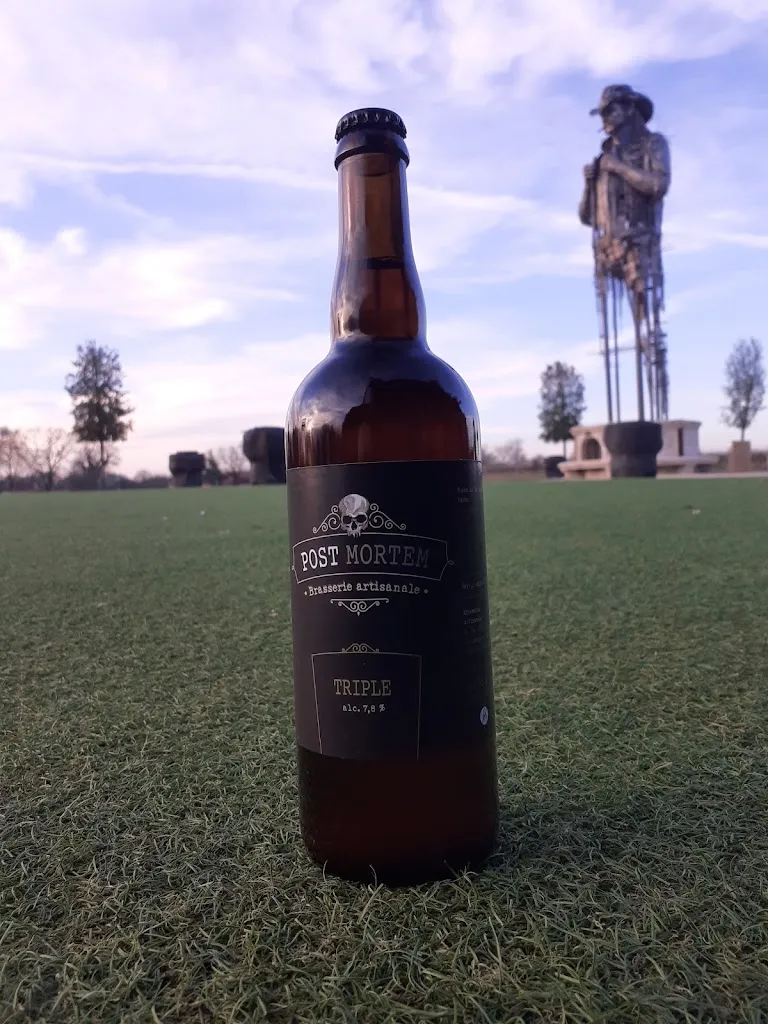 Eve Enkel_Brasserie artisanale Postmortem_Sèvremoine_review