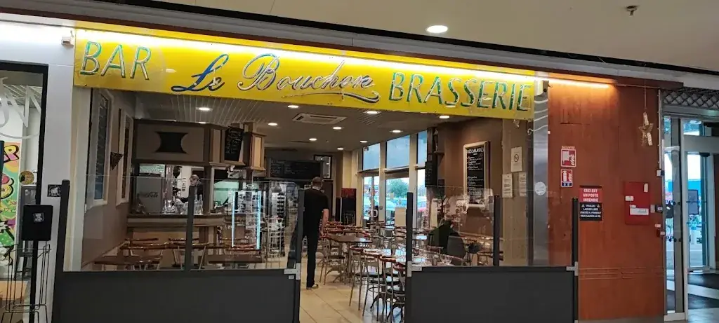 LE BOUCHON BRASSERIE restaurant in Saint-Cyr-sur-Loire