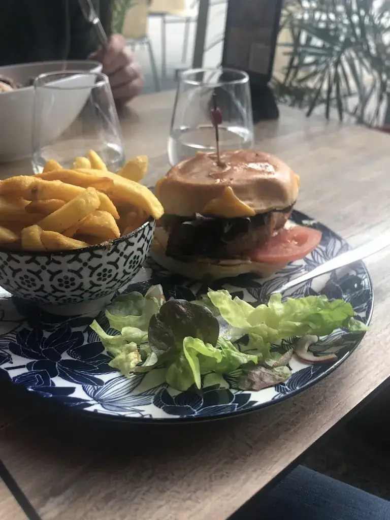 Menu_Ni Brune Ni Blonde_Saint-Cyr-sur-Loire_image_7