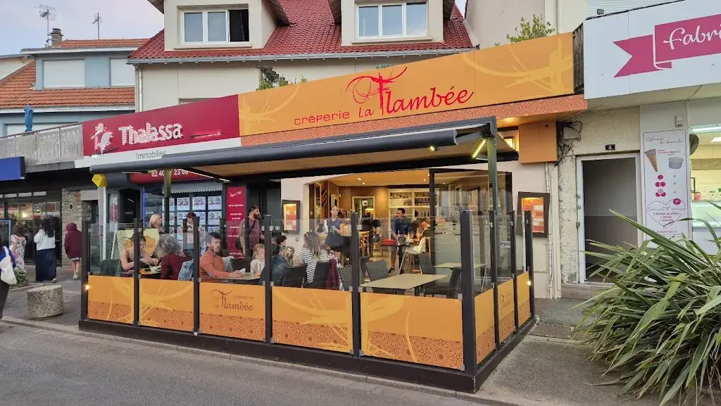 Michaela Britz_La Flambée_Saint-Brevin-les-Pins_review