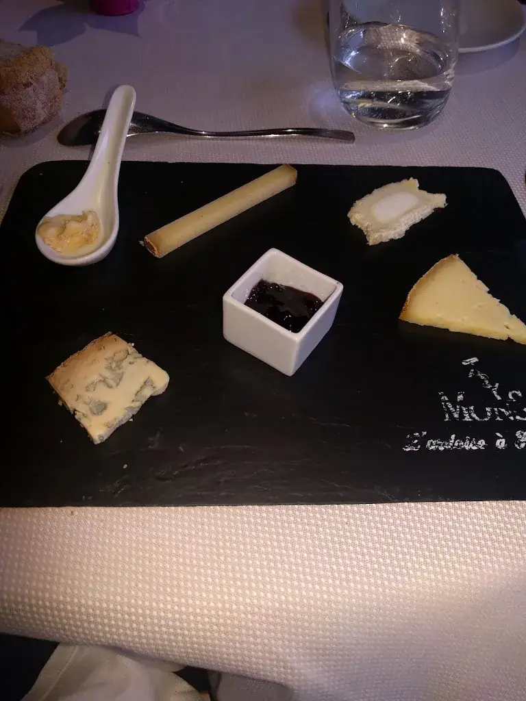 Menu_Carré Sud_Montrond-les-Bains_immagine_7