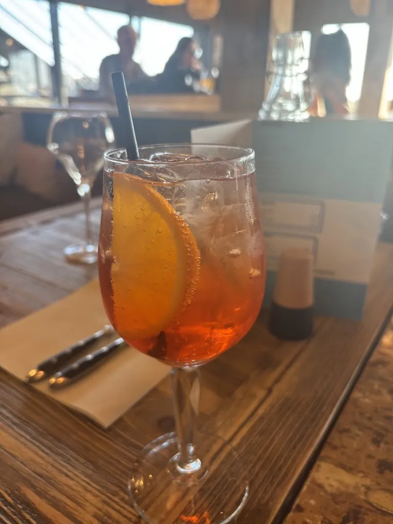 Michael Torbit_Lili Beach Café_Saint-Brevin-les-Pins_recensione