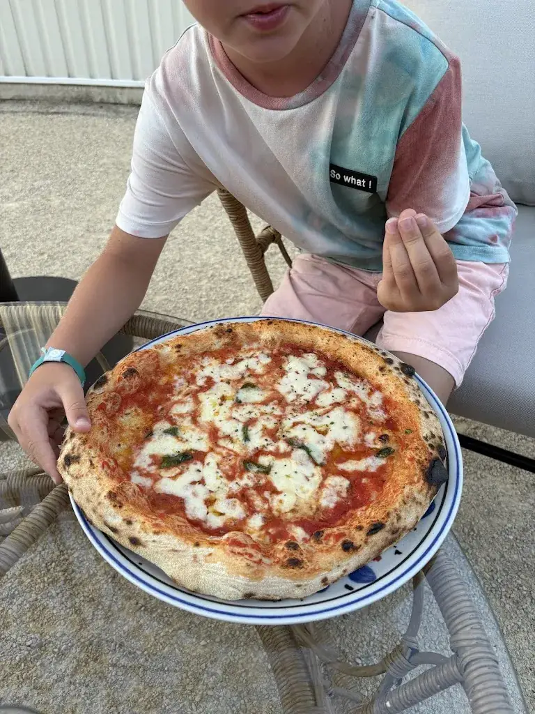 GABRIELE PIZZA BAR_Saint-Brevin-les-Pins_slider_image_3