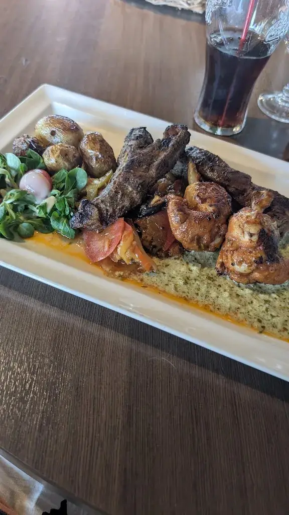 Selina Klein_La Tuile Romaine_Saint-Brevin-les-Pins_review