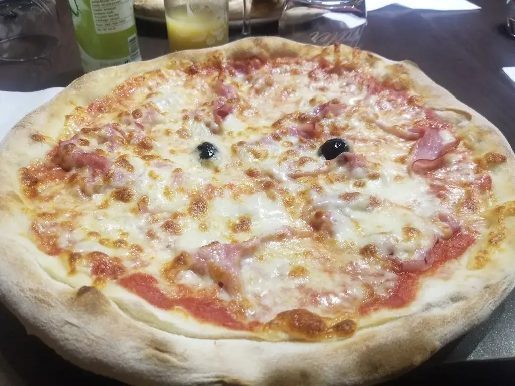 Menu_Le 86_Montrond-les-Bains_image_8