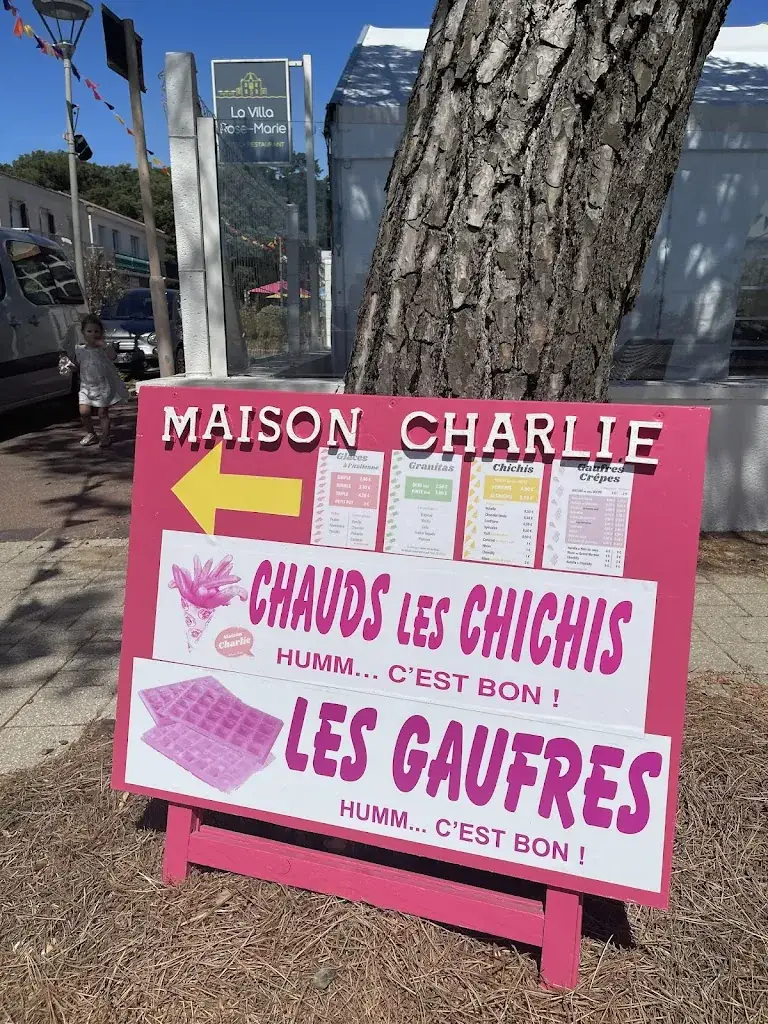 Maison CHARLIE Restaurant in Saint-Brevin-les-Pins
