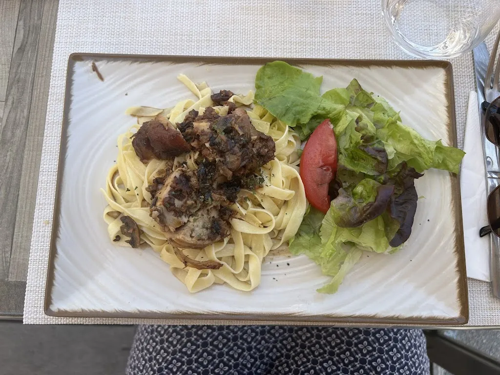 Zoé Delaunay_Madame Roulotte_Saint-Brevin-les-Pins_review