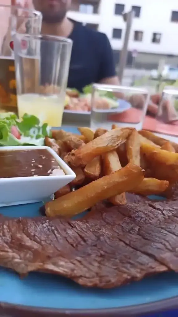 Sarah Bouvier_Le restaurant du Château | Montrond-les-Bains_Montrond-les-Bains_recensione