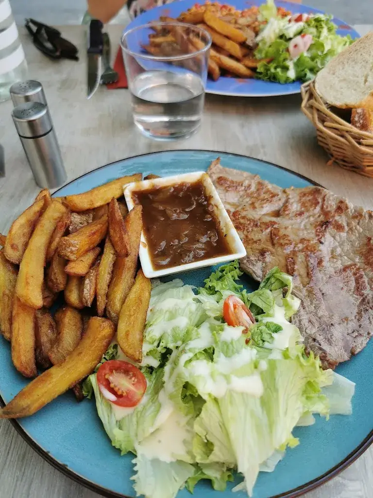 Le restaurant du Château | Montrond-les-Bains_Montrond-les-Bains_slider_image_3