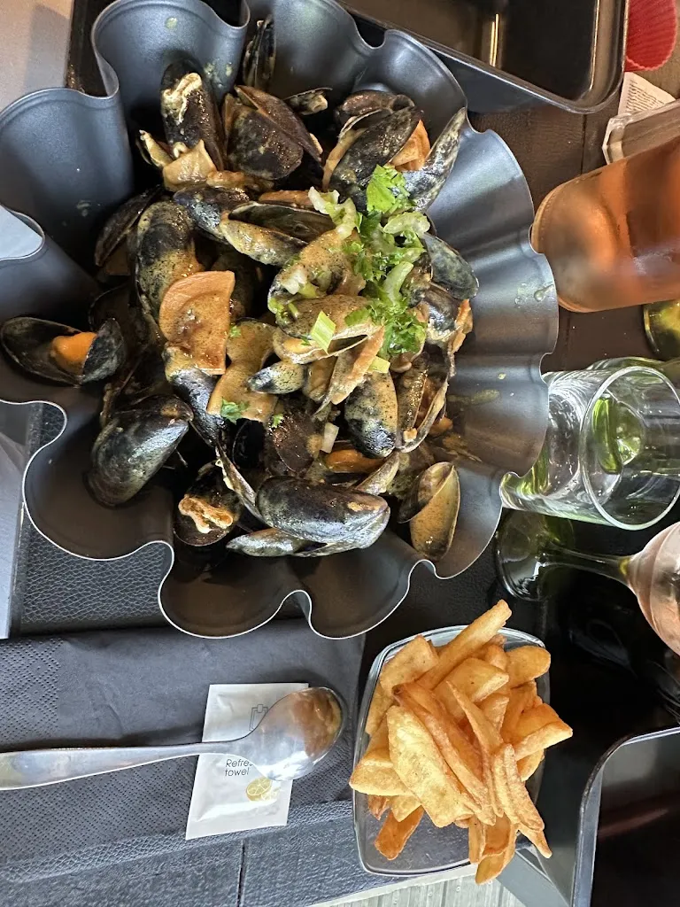 alexandre vermeire_À chacun son moule_Saint-Jean-de-Monts_review