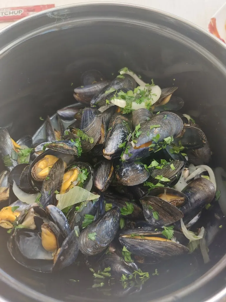 Richard La Massif_Le Caprice_Saint-Jean-de-Monts_review