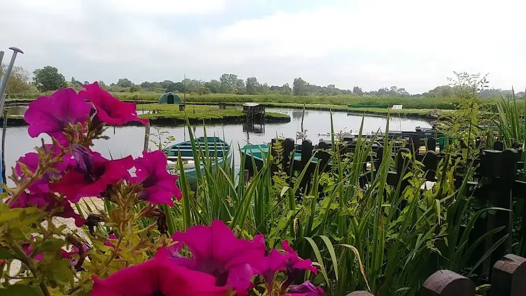 David Losangeles_Chez Chantal Et Jacky - Crêperie et Promenades en Barques_Saint-Joachim_review