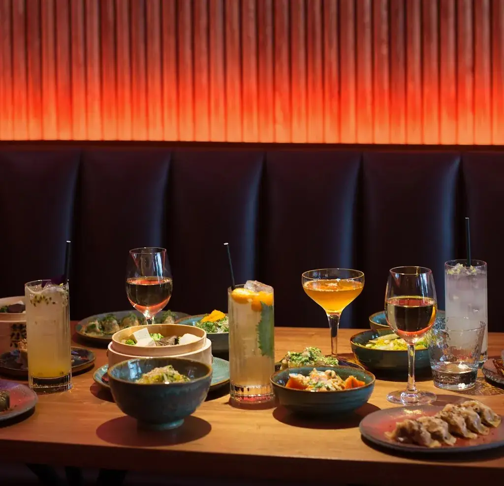 Steam Bar_Paris_slider_image_3