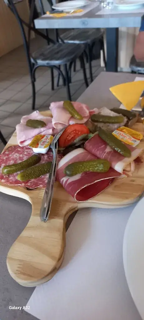 Menu_Auberge de la conche_Saint-Laurent-la-Conche_image_4