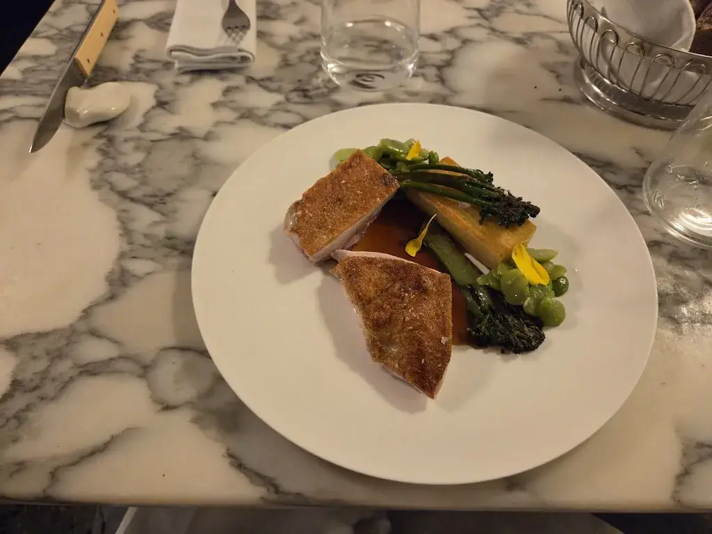 Lionel T_Semilla_Paris_review