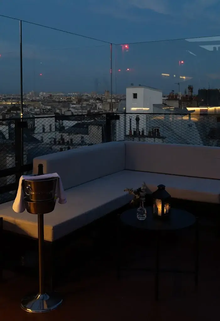 Montana Restaurant_Paris_slider_image_3