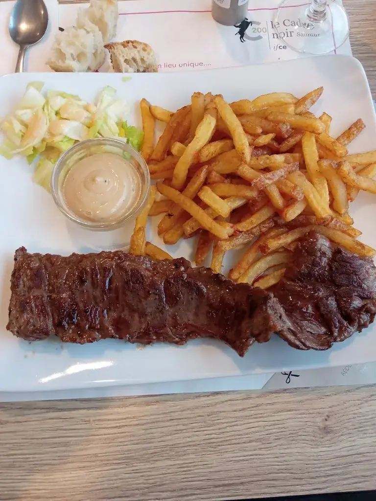 Julie Poret_Le Bistrot Gourmand_Saint-Lambert-la-Potherie_review
