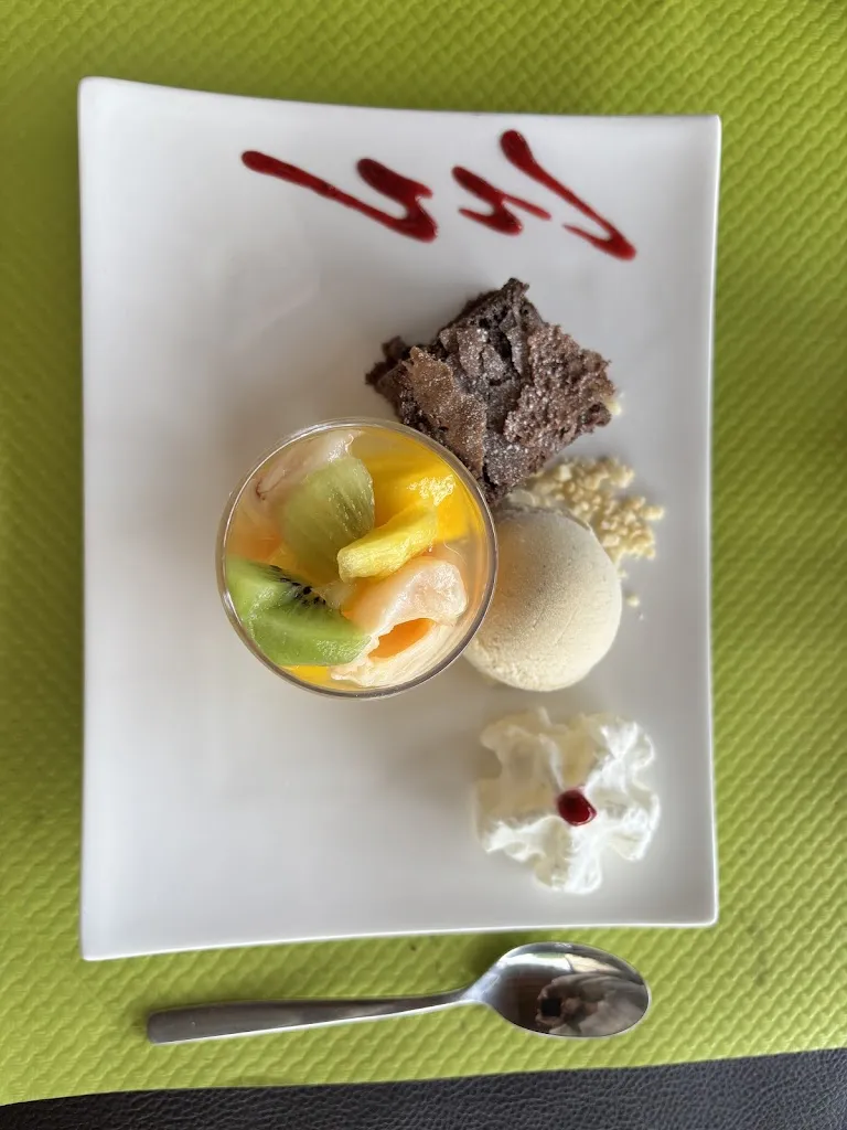 RACHMAT FADLIN_Le Soleil Réunionnais_Val-du-Layon_review