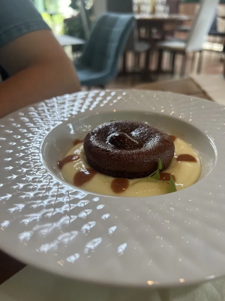 neubautenfan_Auberge of Brega_Saint-Lyphard_recensione