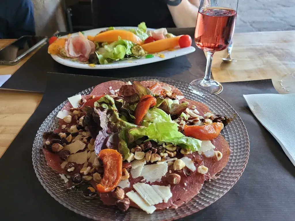 Menu_The Hostel By Poupet Sarl_Saint-Malô-du-Bois_image_7