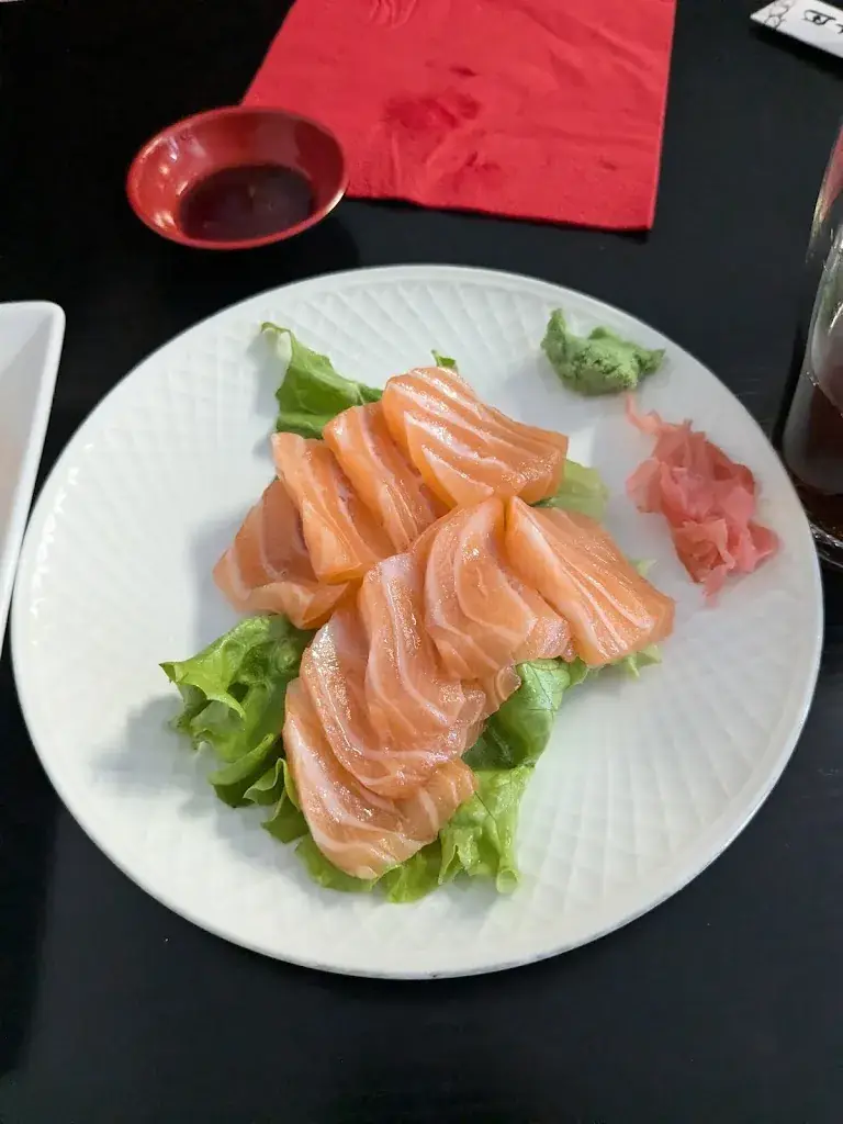 Asian sushi_Montrond-les-Bains_slider_image_3