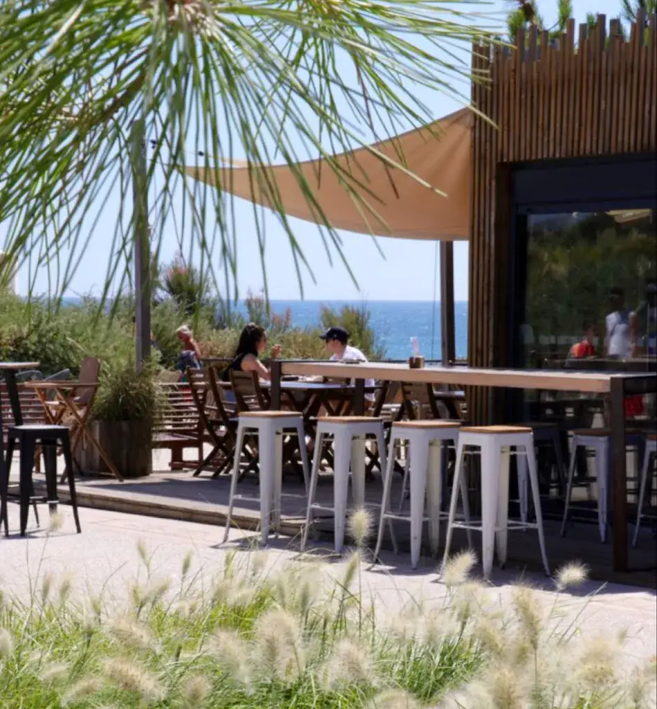 La Plage le Veillon restaurant in Talmont-Saint-Hilaire