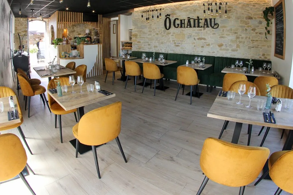 Brasserie Ô Château restaurant in Talmont-Saint-Hilaire