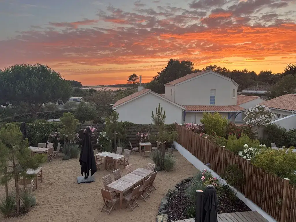 Eliane Kindt_Domaine les Clayères_Talmont-Saint-Hilaire_recensione