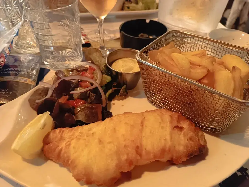 Delphine Guy_LE BISTR'O DU VILLAGE - Bar, Bistrot, Brasserie, Crêpes & Glaces_Talmont-Saint-Hilaire_review