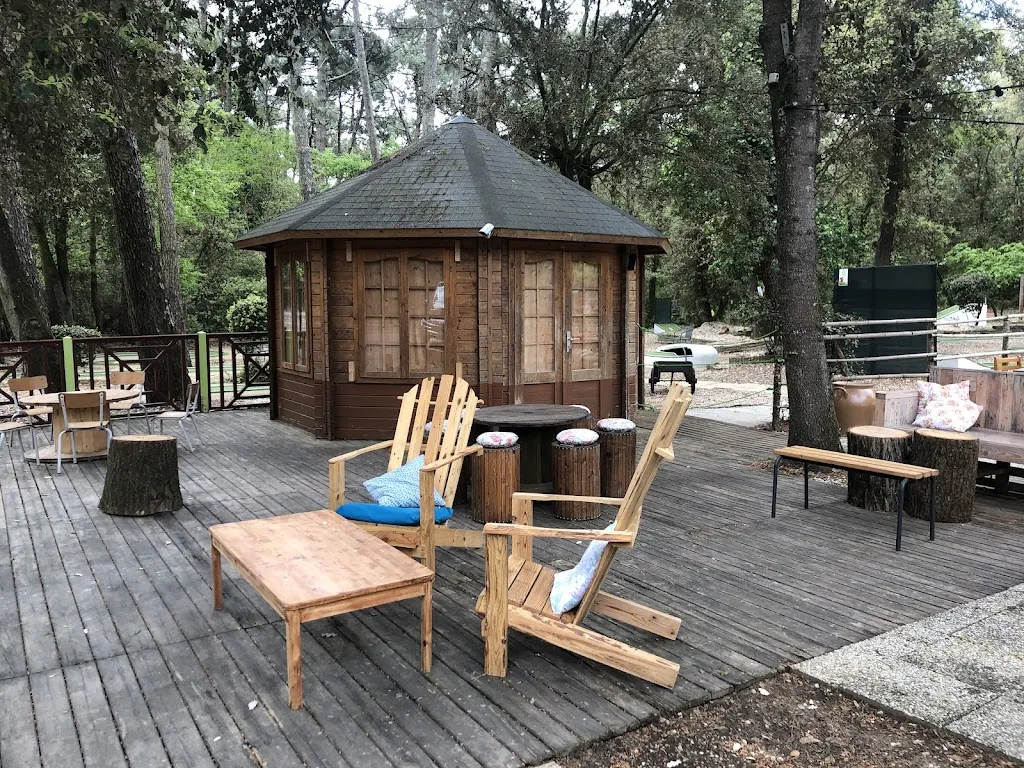 Guinguette Pizzeria - La Bélière Loisirs restaurant in Talmont-Saint-Hilaire