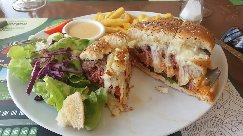 Menu_Le Cantalou Restaurant_Pinatelle_image_2