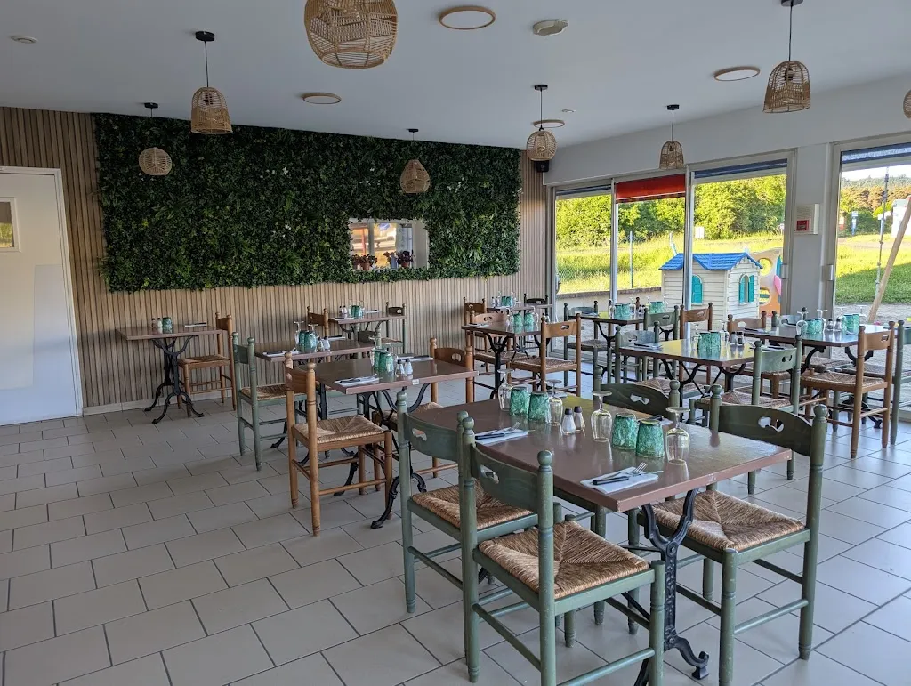 Le Cantalou Restaurant_Pinatelle_slider_image_3