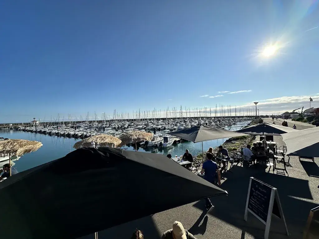 Phil Doak_La Bourlingue_Talmont-Saint-Hilaire_review