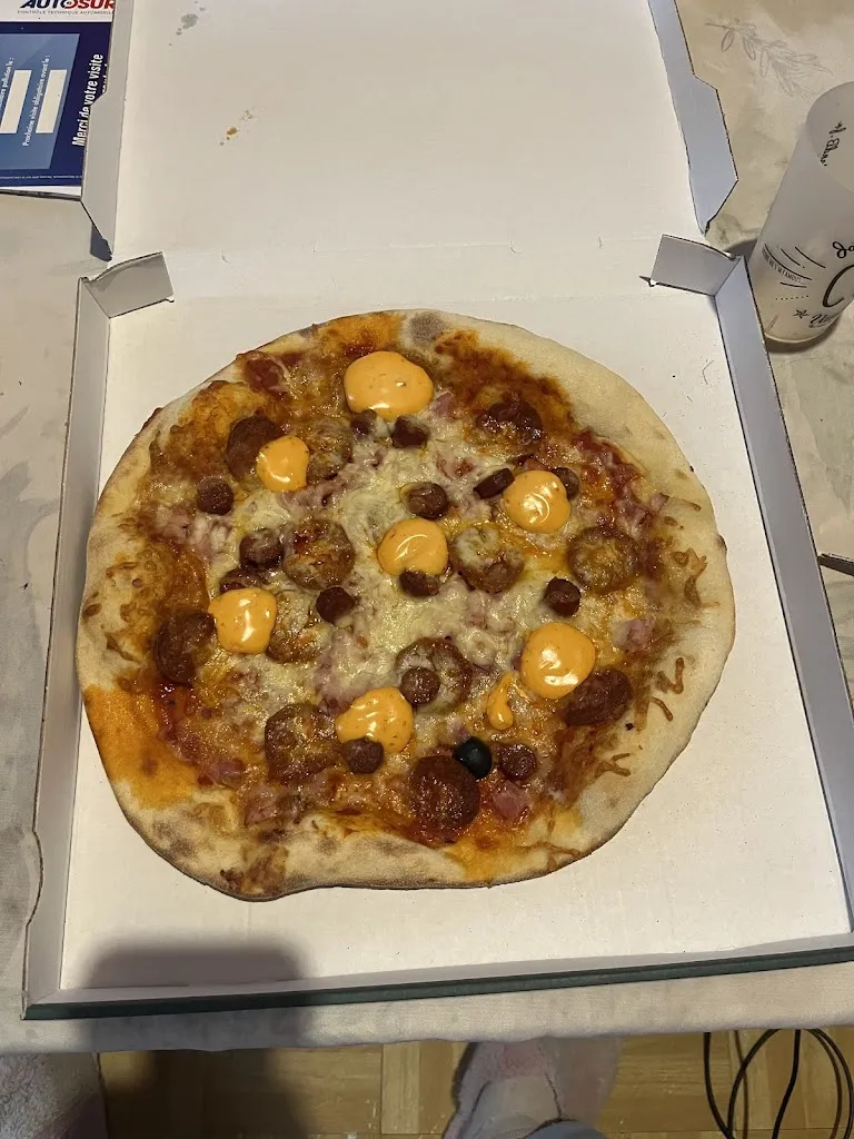 Lefrand Maeva_Le Kiosque À Pizzas de Talmont Saint Hilaire_Talmont-Saint-Hilaire_avis