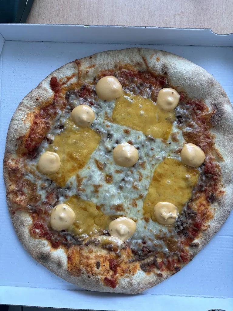 Yvaad_Le Kiosque À Pizzas de Talmont Saint Hilaire_Talmont-Saint-Hilaire_avis