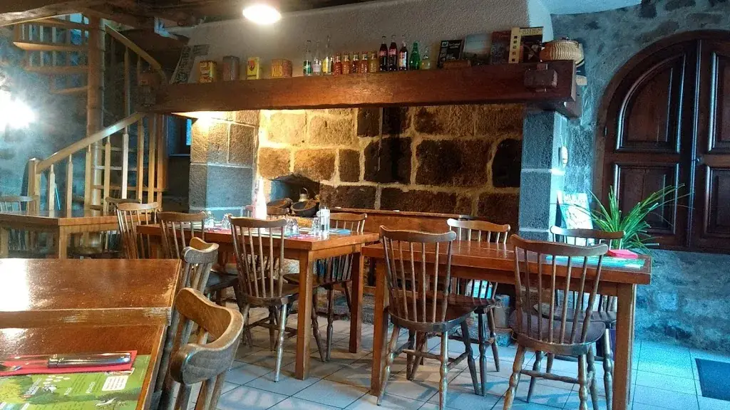 L'auberge du Hameau ristorante a Murat