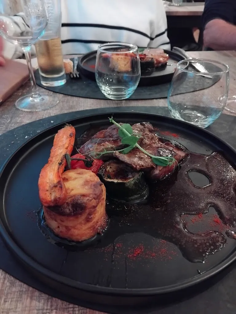 Nathalie MOLAND_Restaurant 