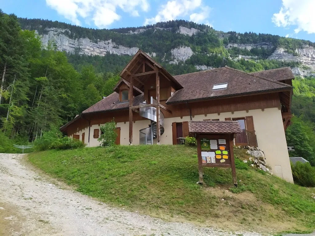 R. Jansen_Chalet du Cirque Saint Même, Cirque de Saint-Même_Saint-Pierre-d'Entremont_review