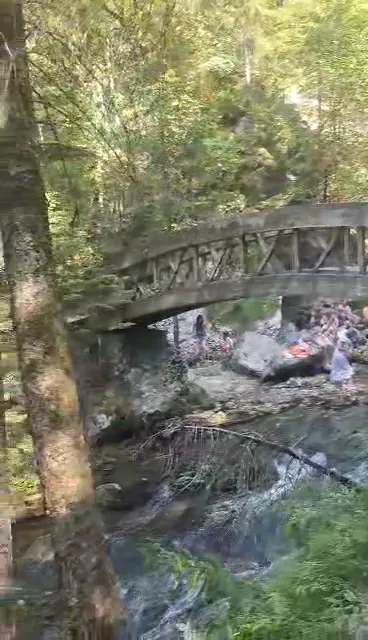 Chalet du Cirque Saint Même, Cirque de Saint-Même_Saint-Pierre-d'Entremont_slider_image_1