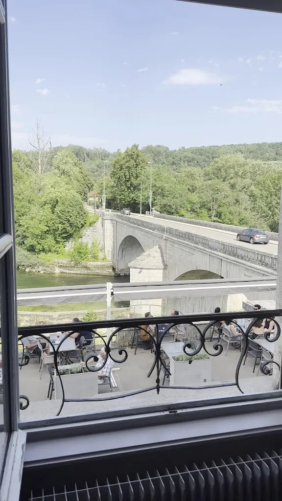 jair smits_Au Faisan Doré_Neuville-sur-Ain_review