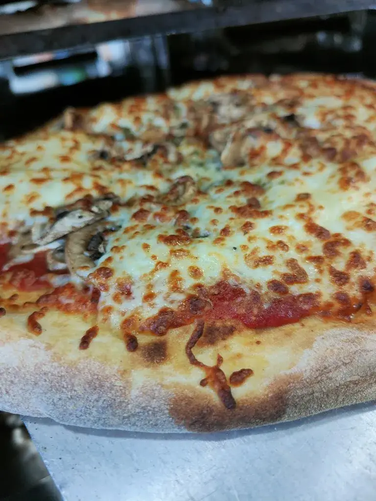 LES PIZZAS DU BOCAGE SAINT-MESMIN_Saint-Mesmin_slider_image_2