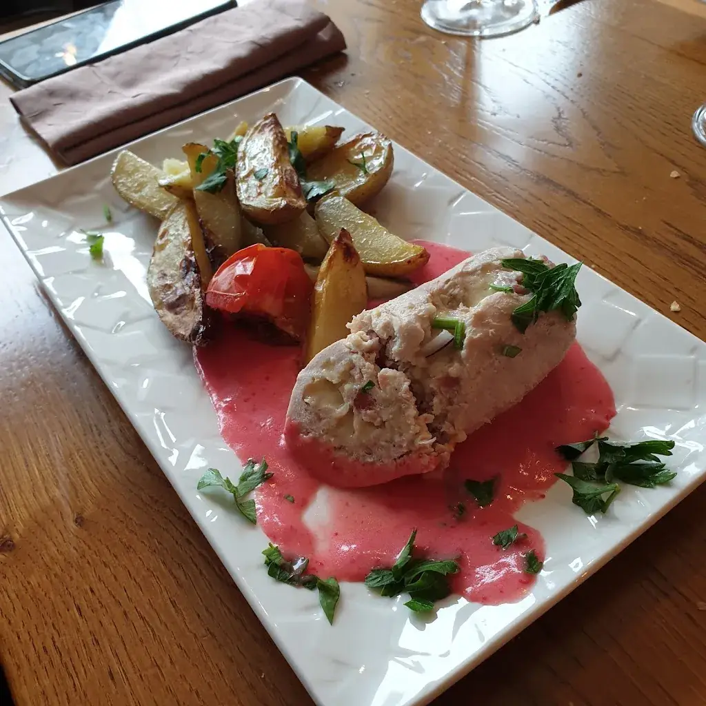 clarisse ke _L' Ardoise de saint Pierre_Saint-Pierre-des-Nids_review