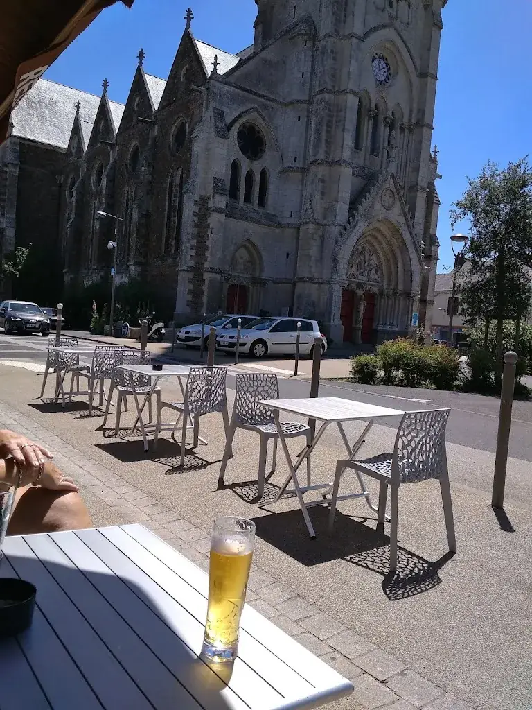 Café des Voyageurs restaurant in Saint-Philbert-de-Grand-Lieu