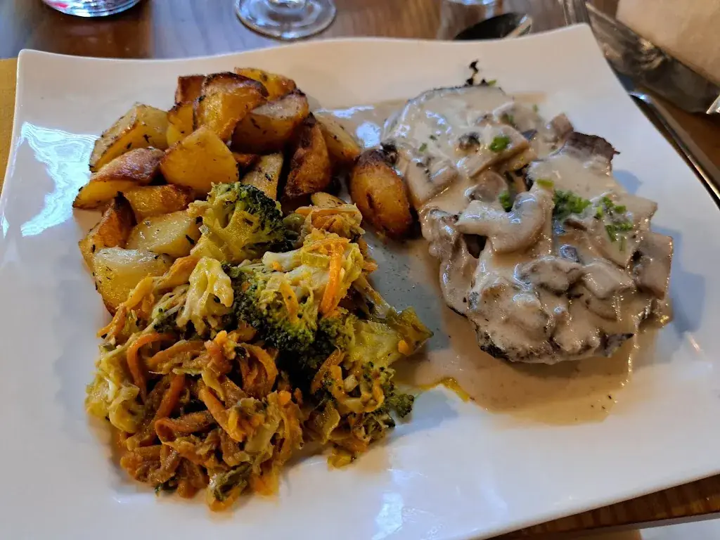 Menu_Les Lauriers_Saint-Pierre-la-Cour_image_3