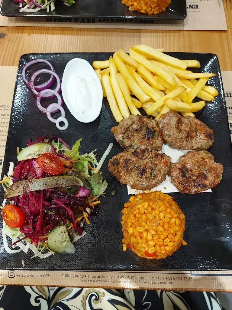 Menü_Restaurant Istanbul Saint Pierre Montlimart_Montrevault-sur-Èvre_Bild_4