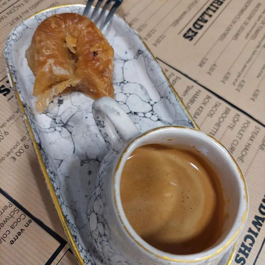 Menü_Restaurant Istanbul Saint Pierre Montlimart_Montrevault-sur-Èvre_Bild_5