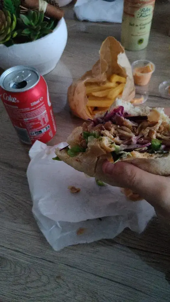 Menü_Restaurant Istanbul Saint Pierre Montlimart_Montrevault-sur-Èvre_Bild_6